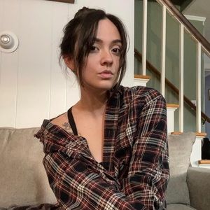 Meet your Posher, Daniella